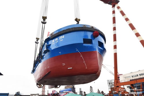 鎮江船廠第八艘系列工作船成功下水 創新應用氣囊技術顯成效